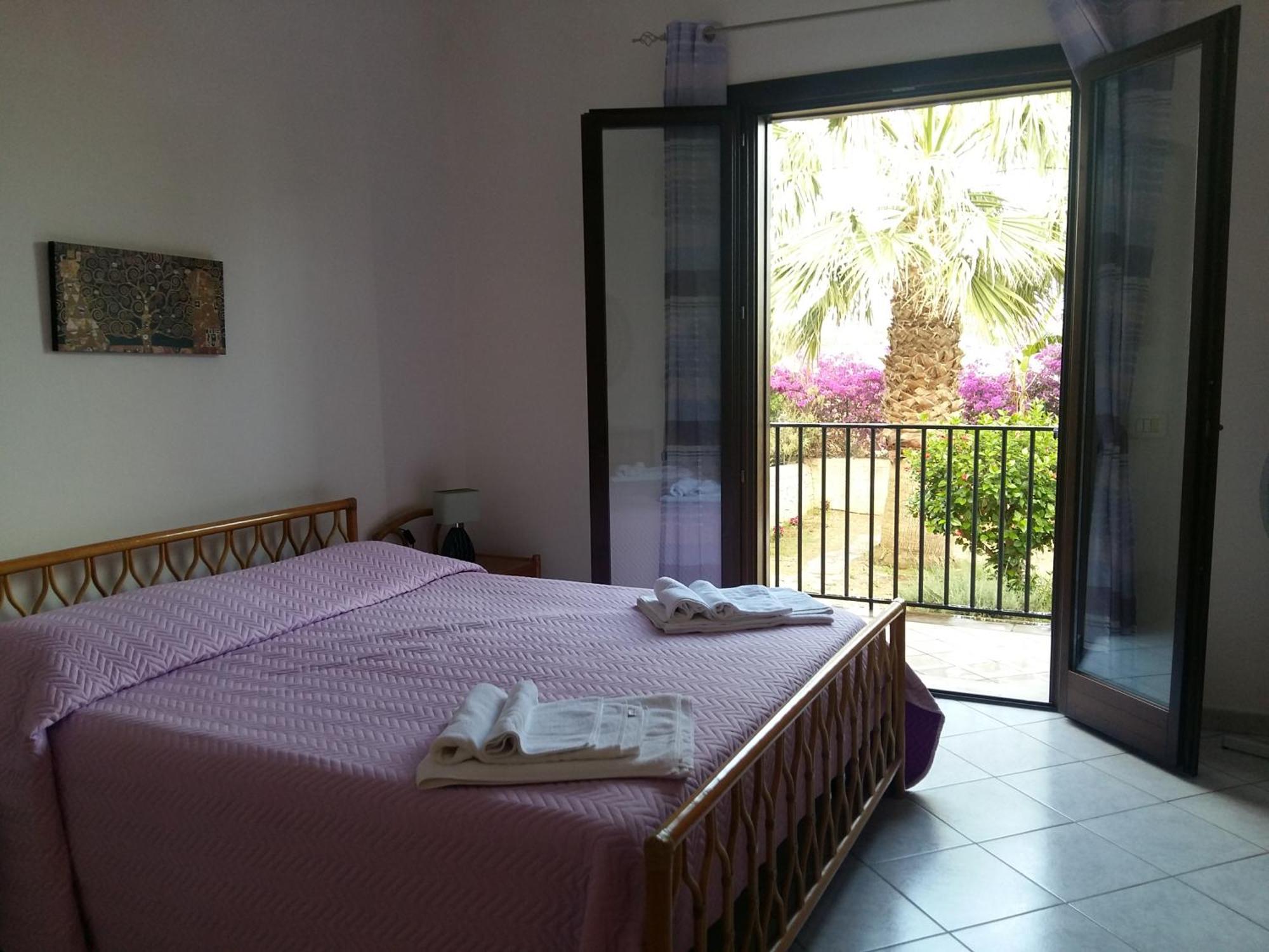 Hibiscus Rosso Villa ดอนนาลูกาตา ภายนอก รูปภาพ