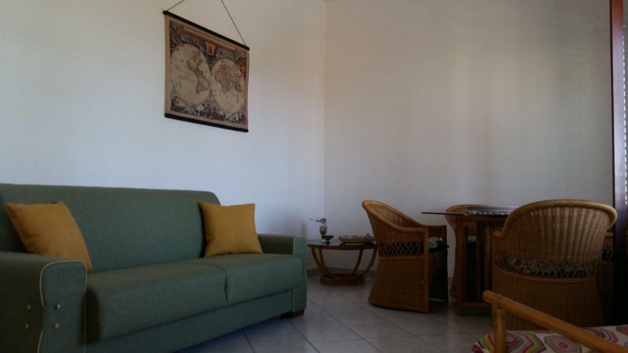Hibiscus Rosso Villa ดอนนาลูกาตา ภายนอก รูปภาพ